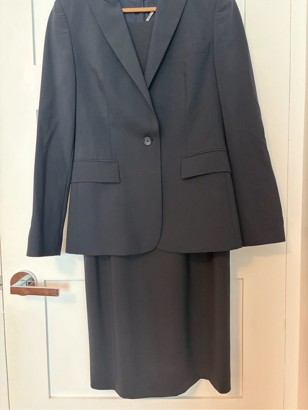 Hugo Boss Navy 3-piece suit